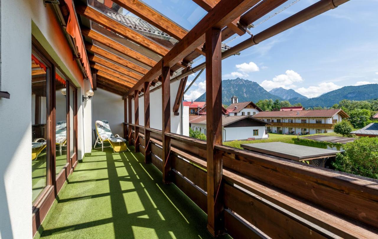 Wonderful Bright Apartment With Balcony & Garden Reutte Exterior photo